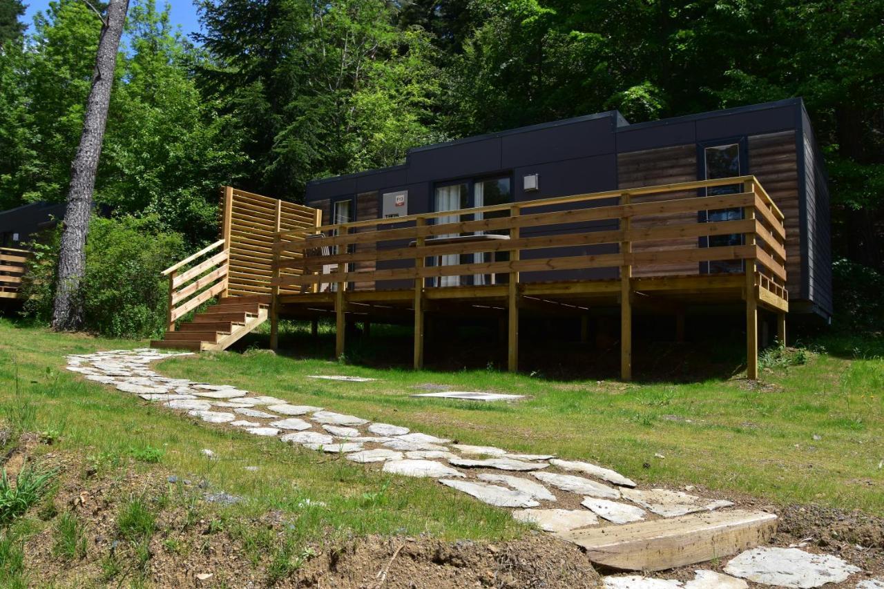 Camping Domaine Du Lac Chambon 뮈롤 외부 사진