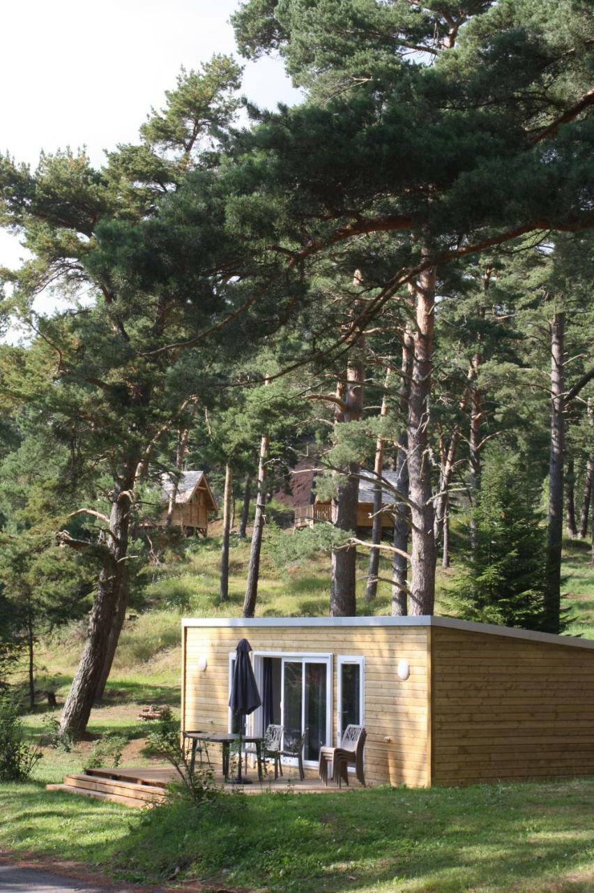 Camping Domaine Du Lac Chambon 뮈롤 외부 사진