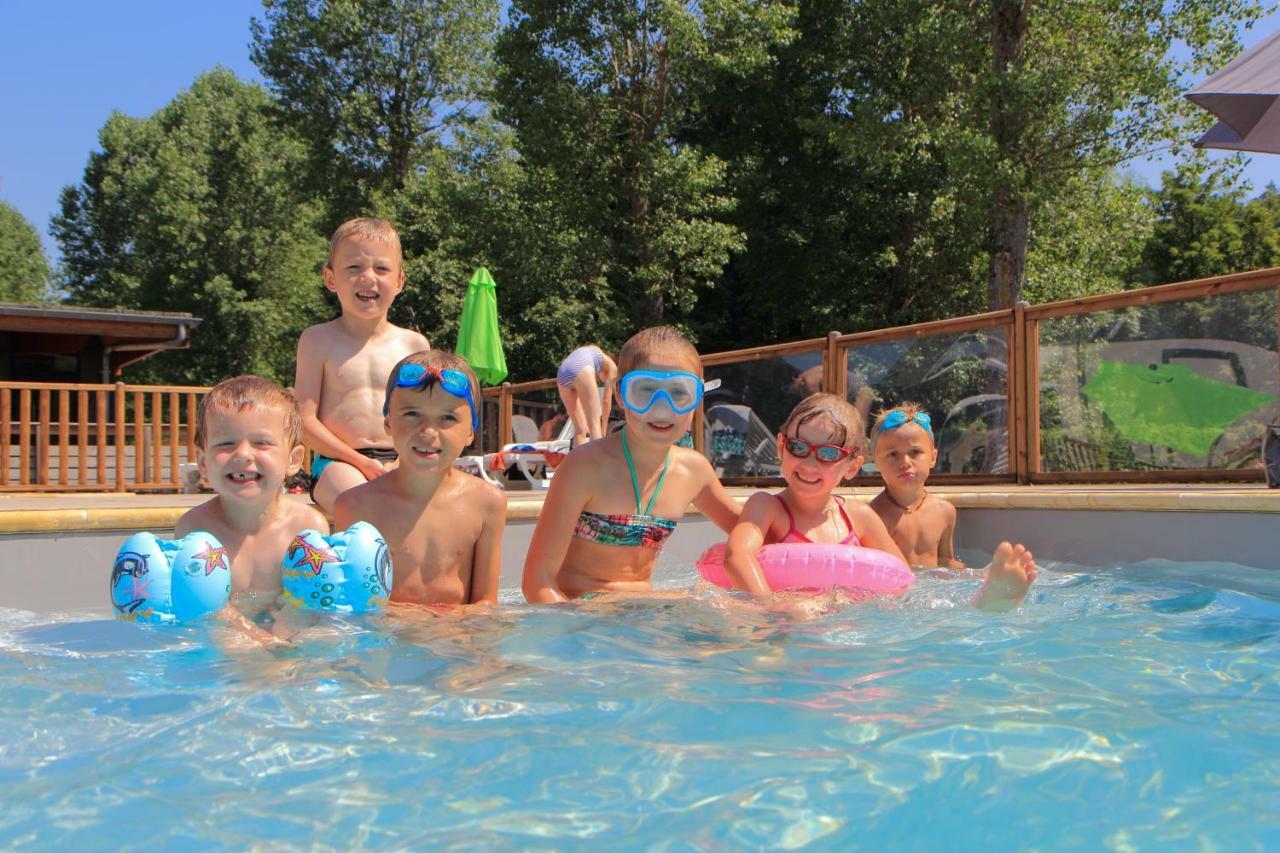 Camping Domaine Du Lac Chambon 뮈롤 외부 사진