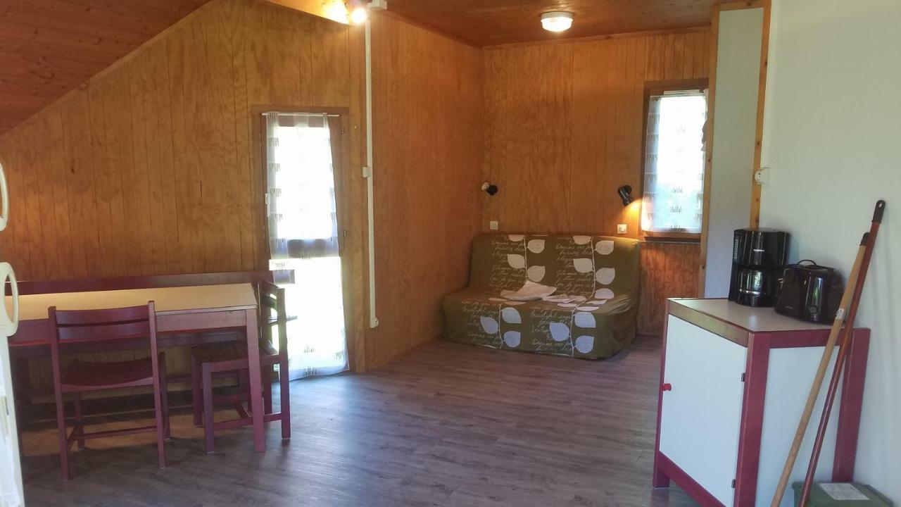 Camping Domaine Du Lac Chambon 뮈롤 외부 사진
